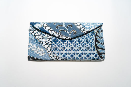 Pouches Batik & Songket